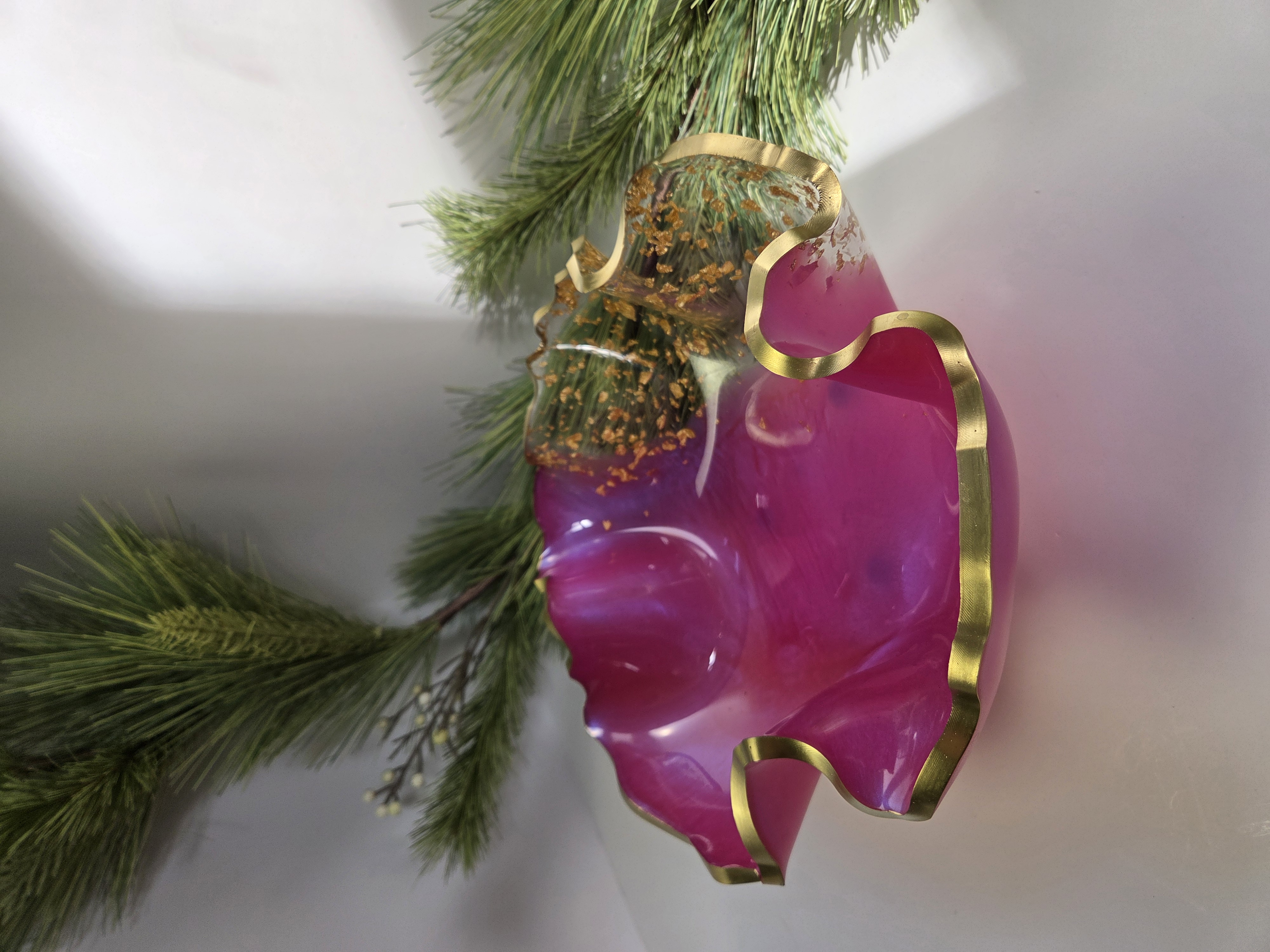 Resin home accents